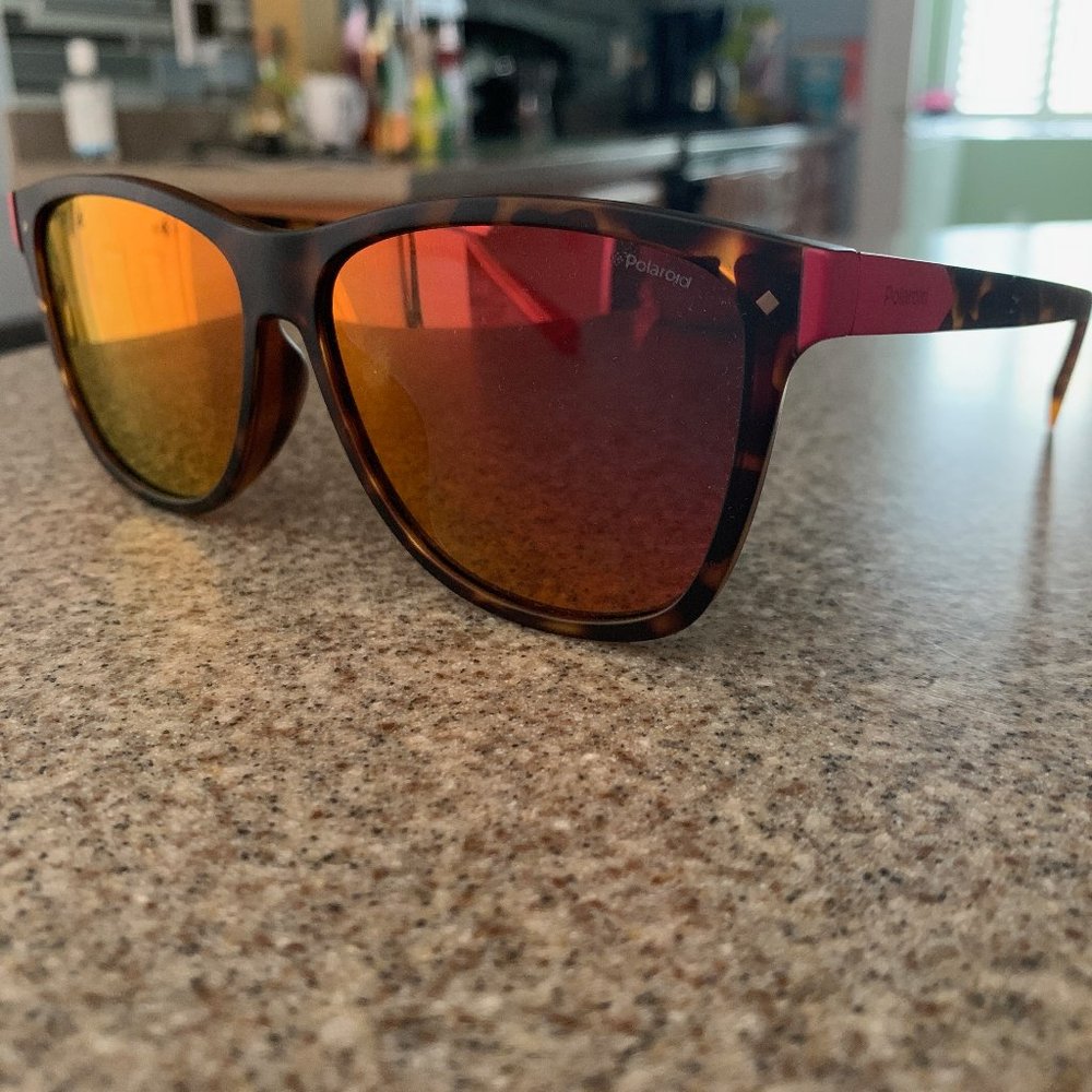 Sunglasses- Polaroid